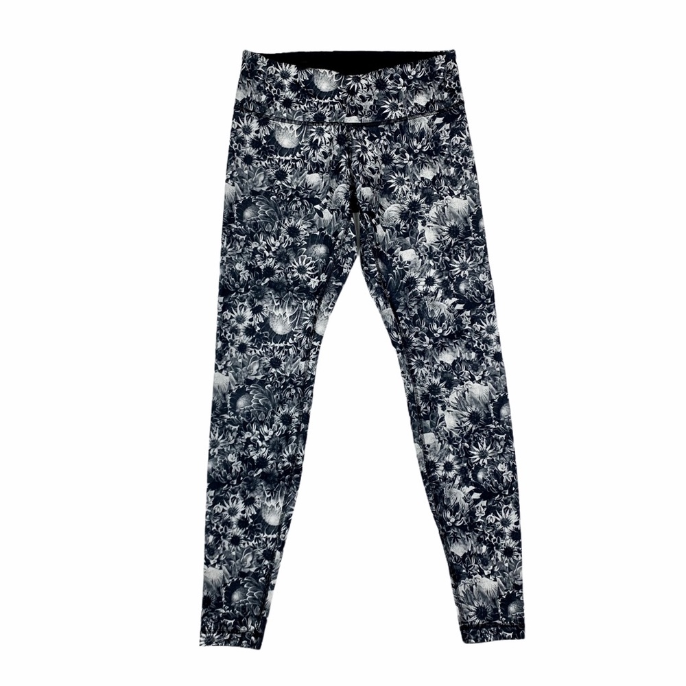 NWOT Lululemon Wunder Under Leggings